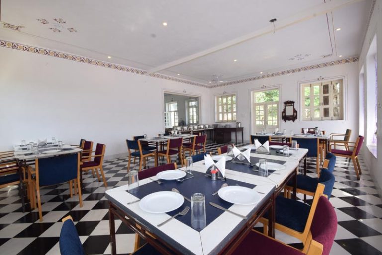 restaurant-1